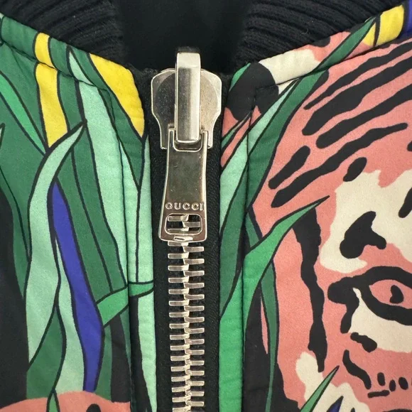 Gucci Jacket Multicolor Reversible
Bomber Poncho / jacket  Leopard Animal Print - Picture 8 of 16